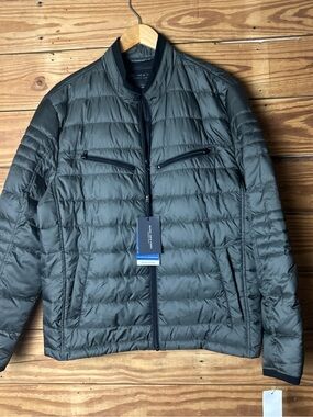 Andrew Marc Men's Quilted Puffer Jacket in Olive